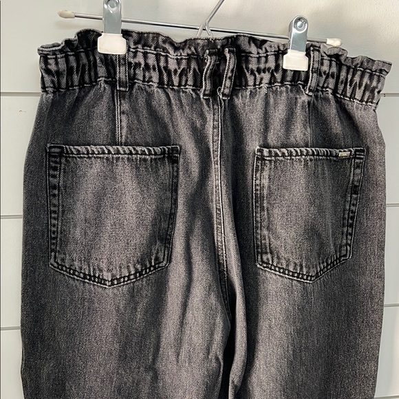 💥$5 SALE💥ZARA Black Denim Overalls with Vintage Appeal - Picture 8 of 10